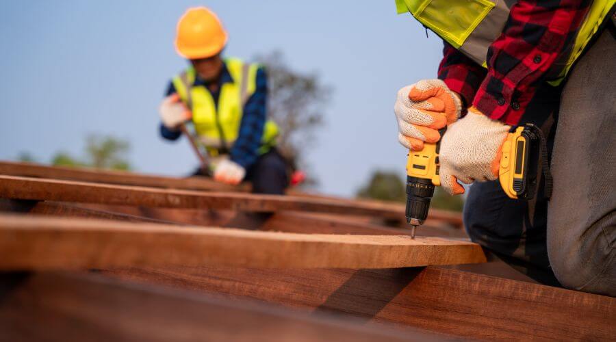 Expert tile roof repair services in Oregon City, OR